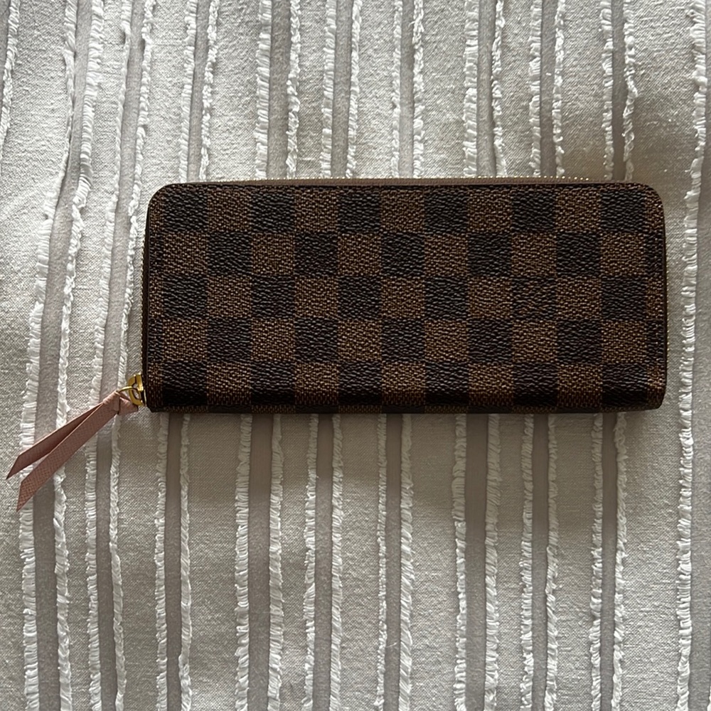 LV CLÉMENCE MONOGRAM WALLET